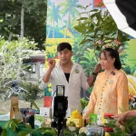 Livestream cùng KOL mở thêm đầu ra cho hộ kinh doanh nhỏ